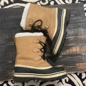 Sorel Women's Caribou Buff Waterproof Lined Winter Boots Size 6 GUC